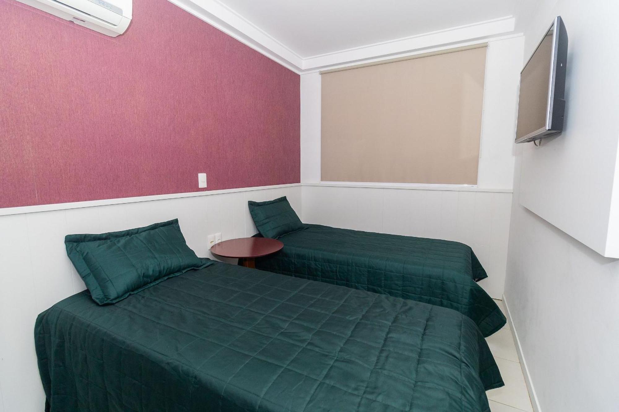 Cardeal 206B - Aconchegante Apartamento Na Praia De Bombas - 2 Dormitorios 5 Pessoas - Бомбіняс Екстер'єр фото